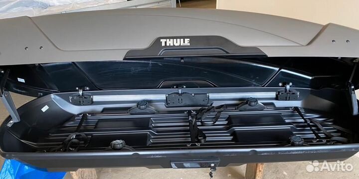 Автобокс на крышу thule
