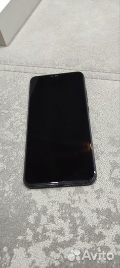 Xiaomi Mi 8 Lite, 4/64 ГБ