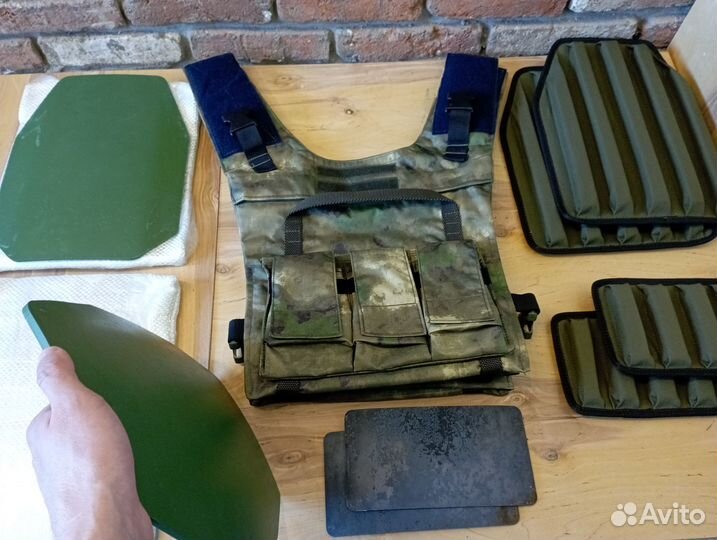 Бронежилет с плитами гост