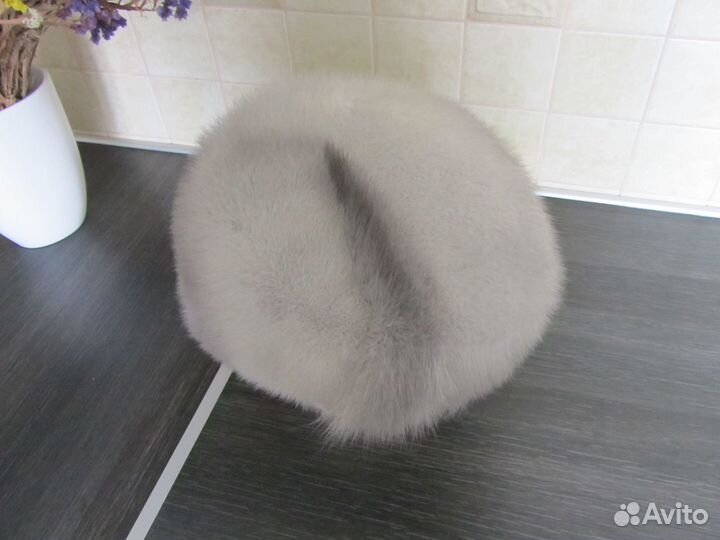 Шапка из голубой норки