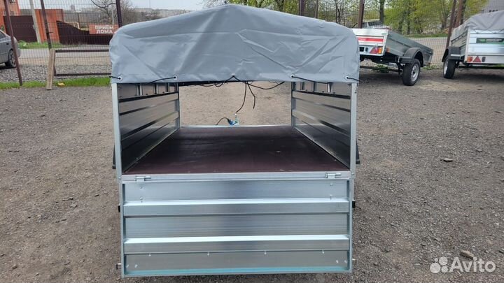 Легковой прицеп 2.2 х 1.3 борт 52см с тентом