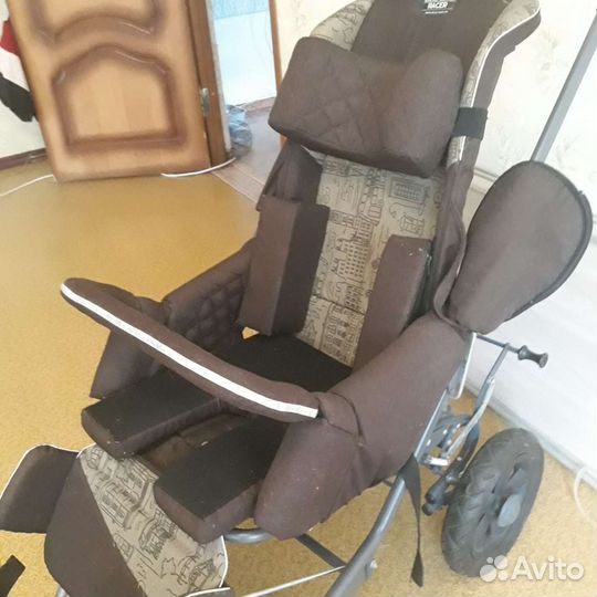 Инвалидная коляска