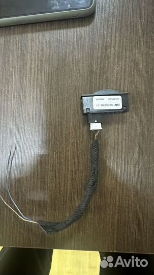 Кнопка открывания багажника BMW G11