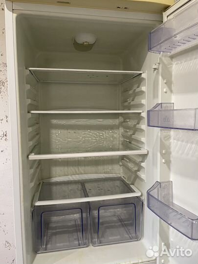 Холодильник