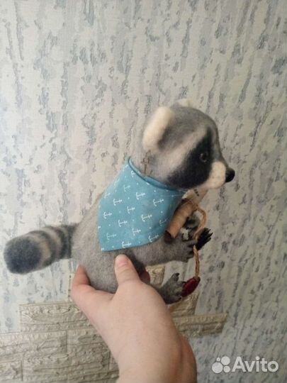 Енот игрушка сухое валяние ручная работа