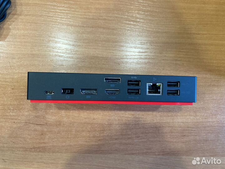 Док станция Lenova ThinkinkPad USB-C Dock Gen2