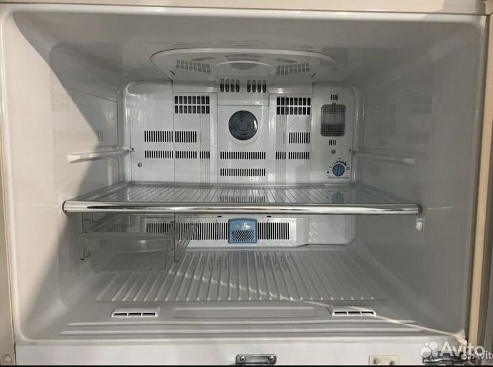 Холодильник бу sharp