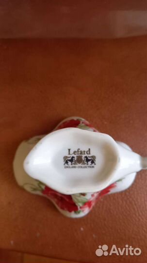 Солонка, розетки Lefard