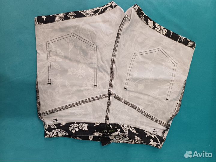 Мини шорты с принтом