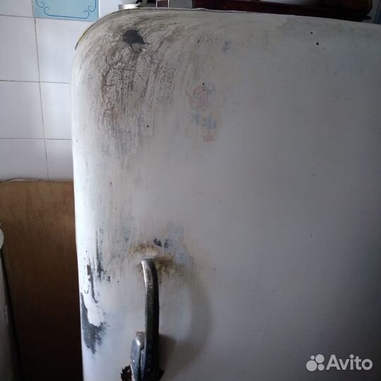 Холодильник Мир СССР требует ремонта