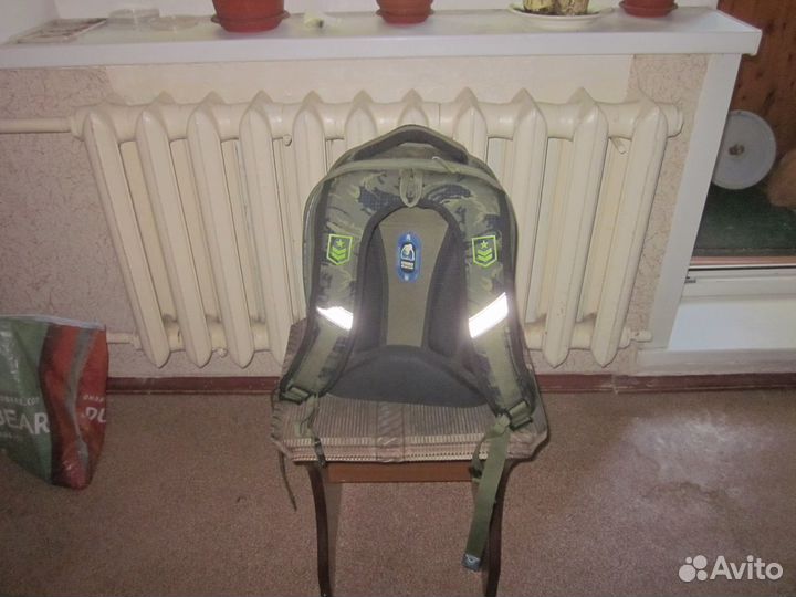 Школьный рюкзак