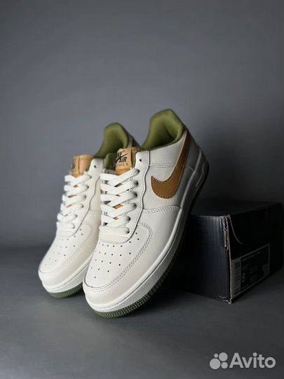 Кроссовки Nike Air Force