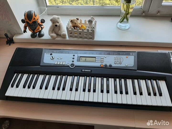Синтезатор yamaha
