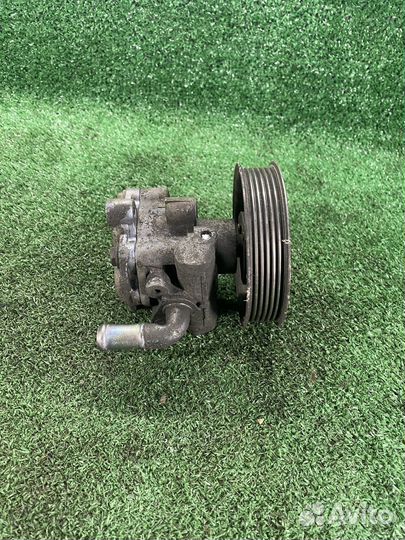 Насос гидроусилителя Volkswagen Bora 2.0