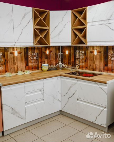 Угловой кухонный гарнитур Скала