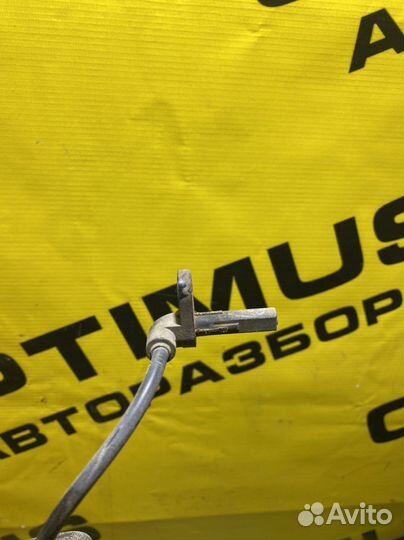 Передний правый датчик абс Chevrolet Aveo T300