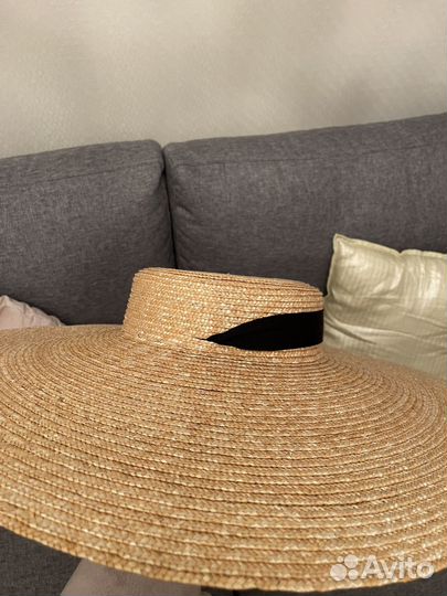 Соломенная шляпа женская с завязками