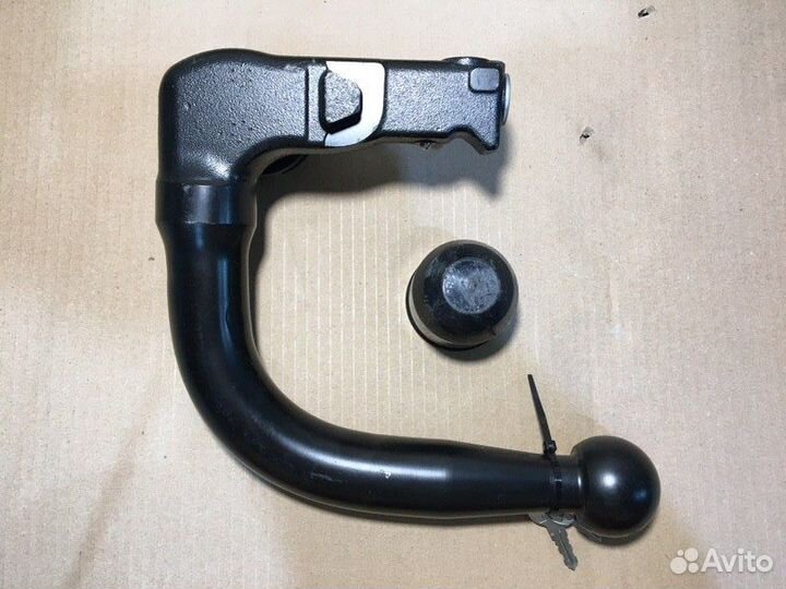 Тягово-сцепное устройство (Фаркоп) заднее Bmw 2