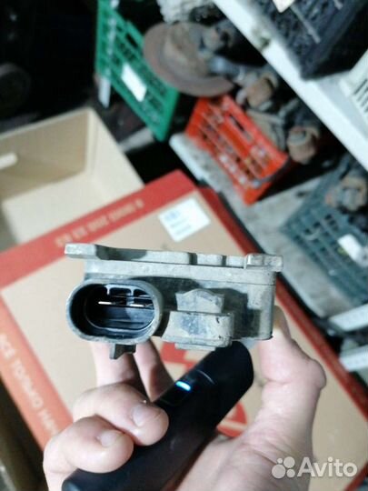 Блок управления вентилятором форд фокус 2