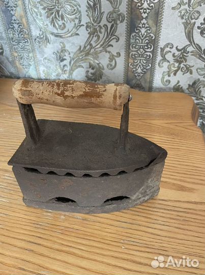 Старый утюг СССР