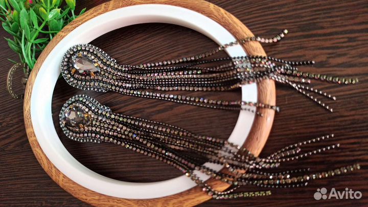 Длинные вечерние серьги ручной работы