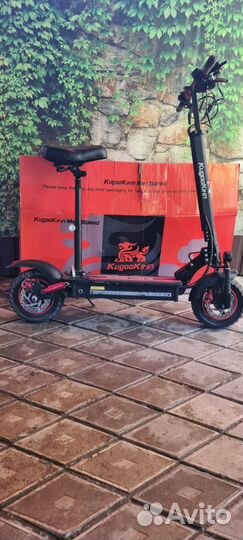 Самокат взрослый электрический бу 1 месяц