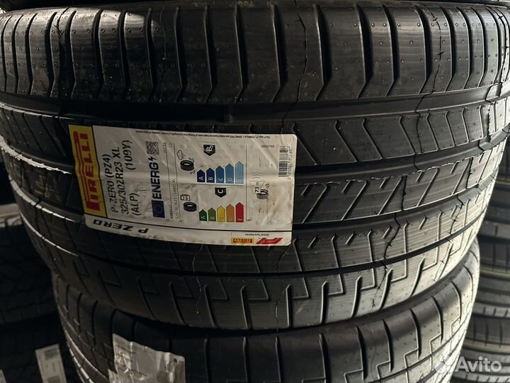 Pirelli P Zero PZ4 285/35 R23 и 325/30 R23 109Y