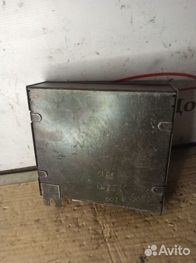 Блок управления двигателем (эбу) Audi