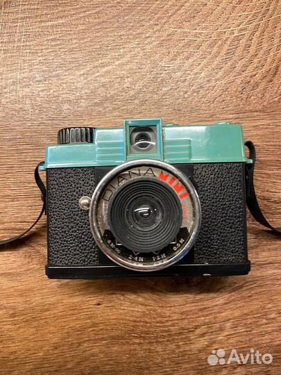 Фотокамера Diana Mini