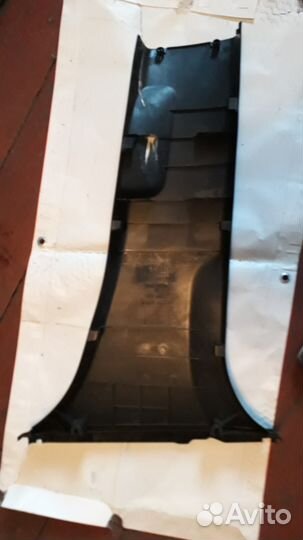 Toyota Highlander 3 Обшивка стойки 624140E050