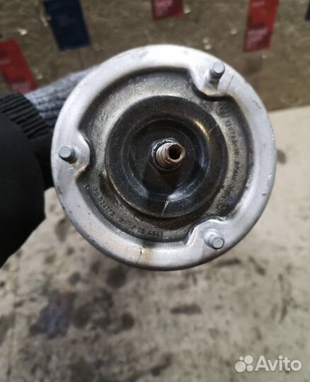 Стойки амортизатора задние bmw 7-series e65