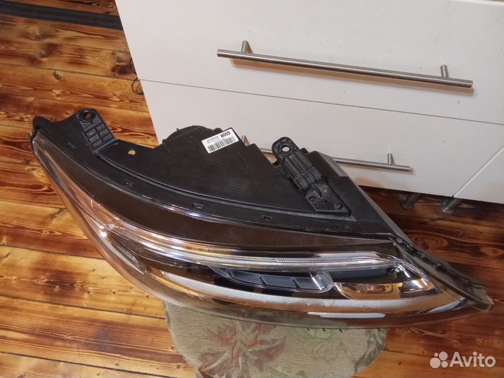 Фара правая киа соренто с12по20год 92102-2Р550