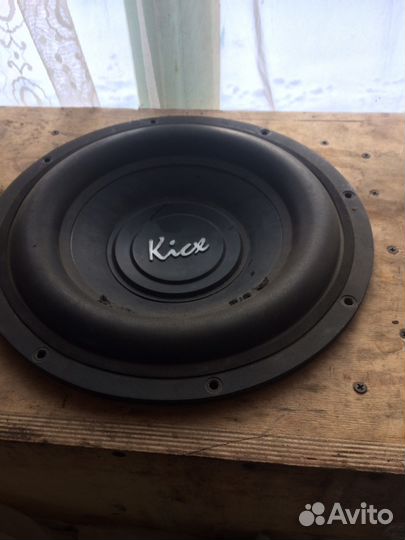 Сабвуфер кикс про 300