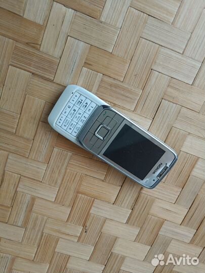 Nokia E66