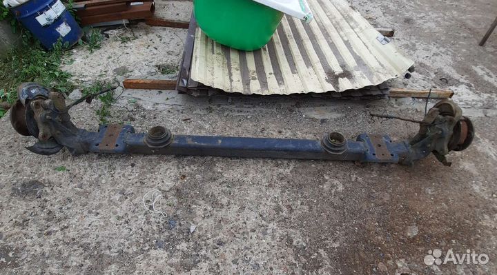 Задняя балка микроавтобуса