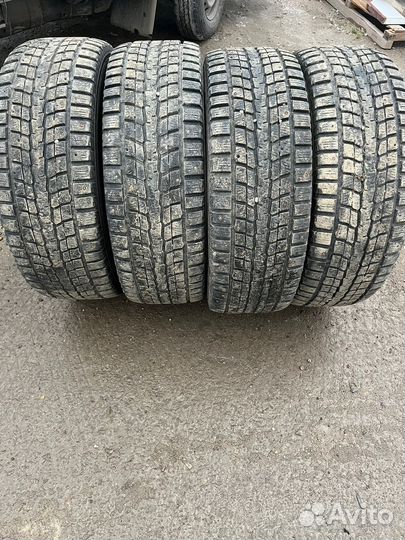 Dunlop SP Winter Ice 01 265/60 R18 110T