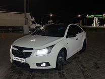 Chevrolet Cruze 1.6 MT, 2010, 240 395 км, с пробегом, цена 790 000 руб.