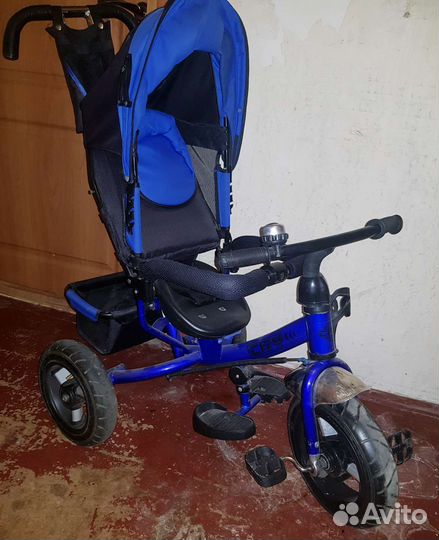 Детский велосипед трехколесный с ручкой