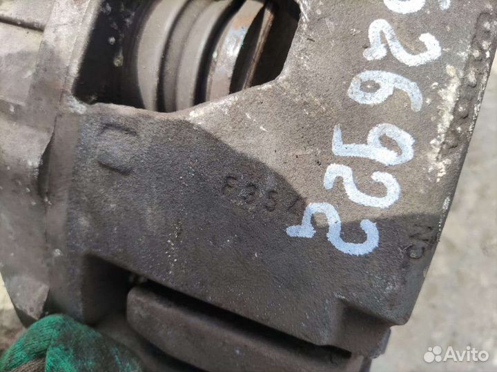 Суппорта тормозные Volvo xc90 336 8252177 8252178