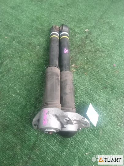 Амортизатор задний toyota prius