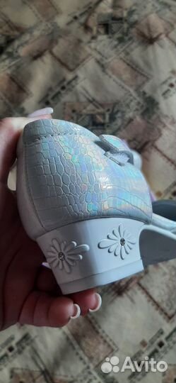 Туфли для девочки