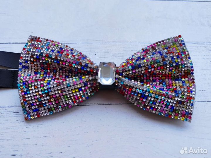 Бабочка мужская праздничная