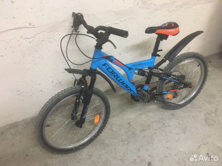 Велосипед forward volcano 1,0