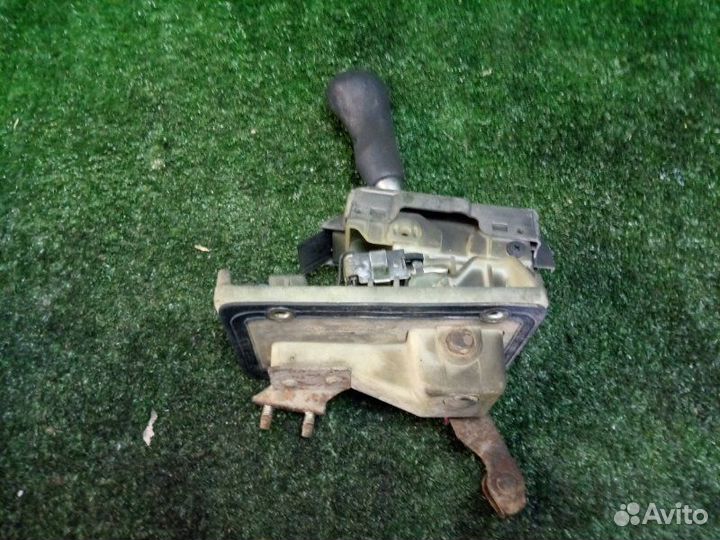 Рычаг кулиса селектор АКПП Subaru Impreza GG2 EJ15