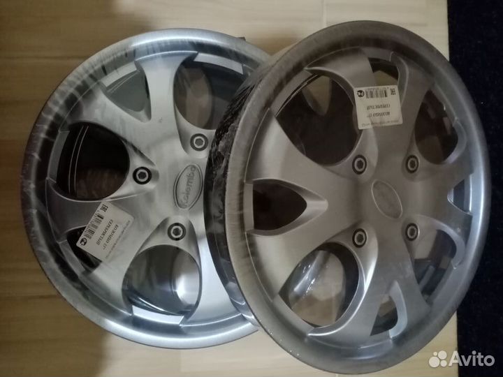 Колпаки декоративные (на пруж.) R-13 