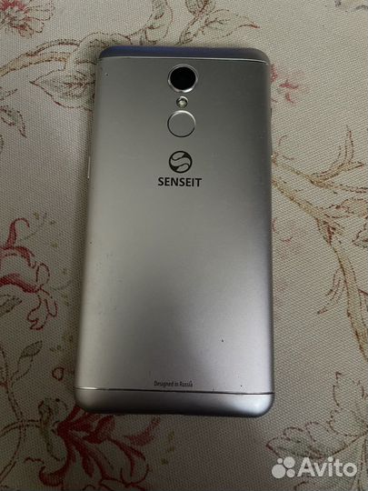 Телефон senseit t250