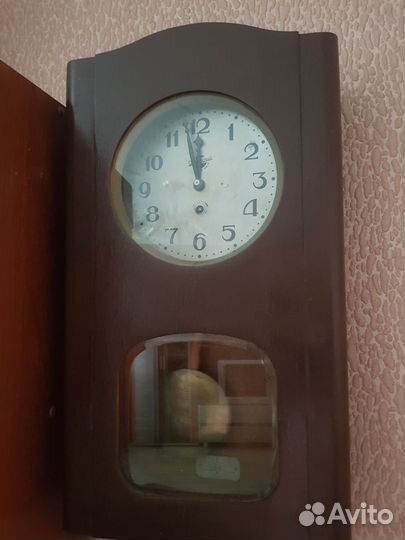 Часы настенные деревянные СССР