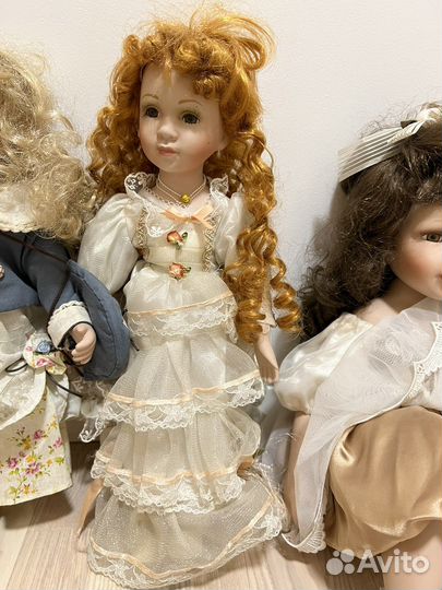 Кукла фарфоровая коллекционная
