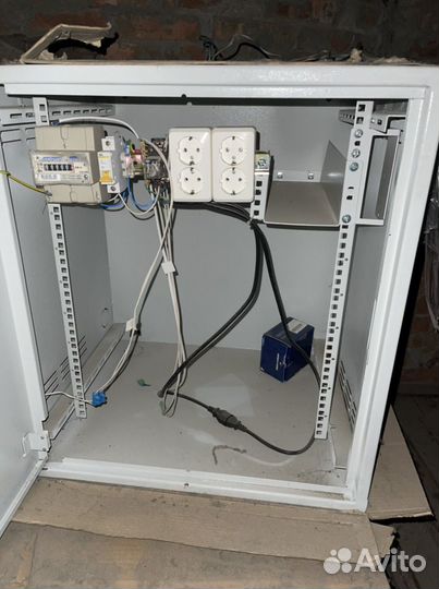 Шкаф антивандальный для связи