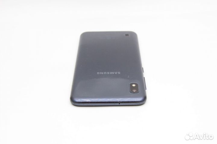 Samsung Galaxy A10, 2/32 ГБ